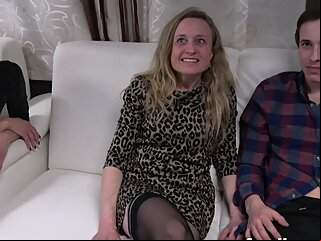 hd blonde FamilyScrew Cumming Together As A Family At A Swingers Club group sex